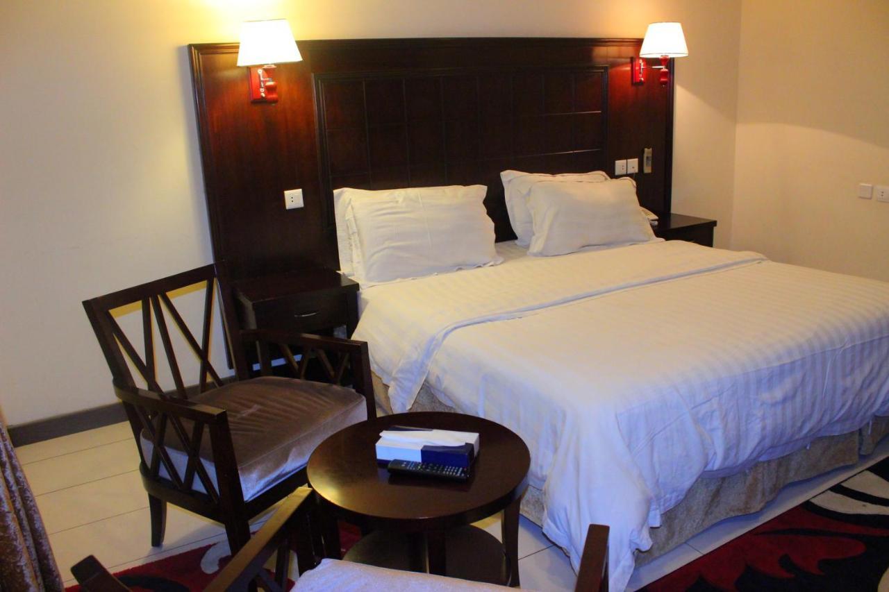 Al Harira Al Motamaiza Furnished Apartment Dzsidda Kültér fotó