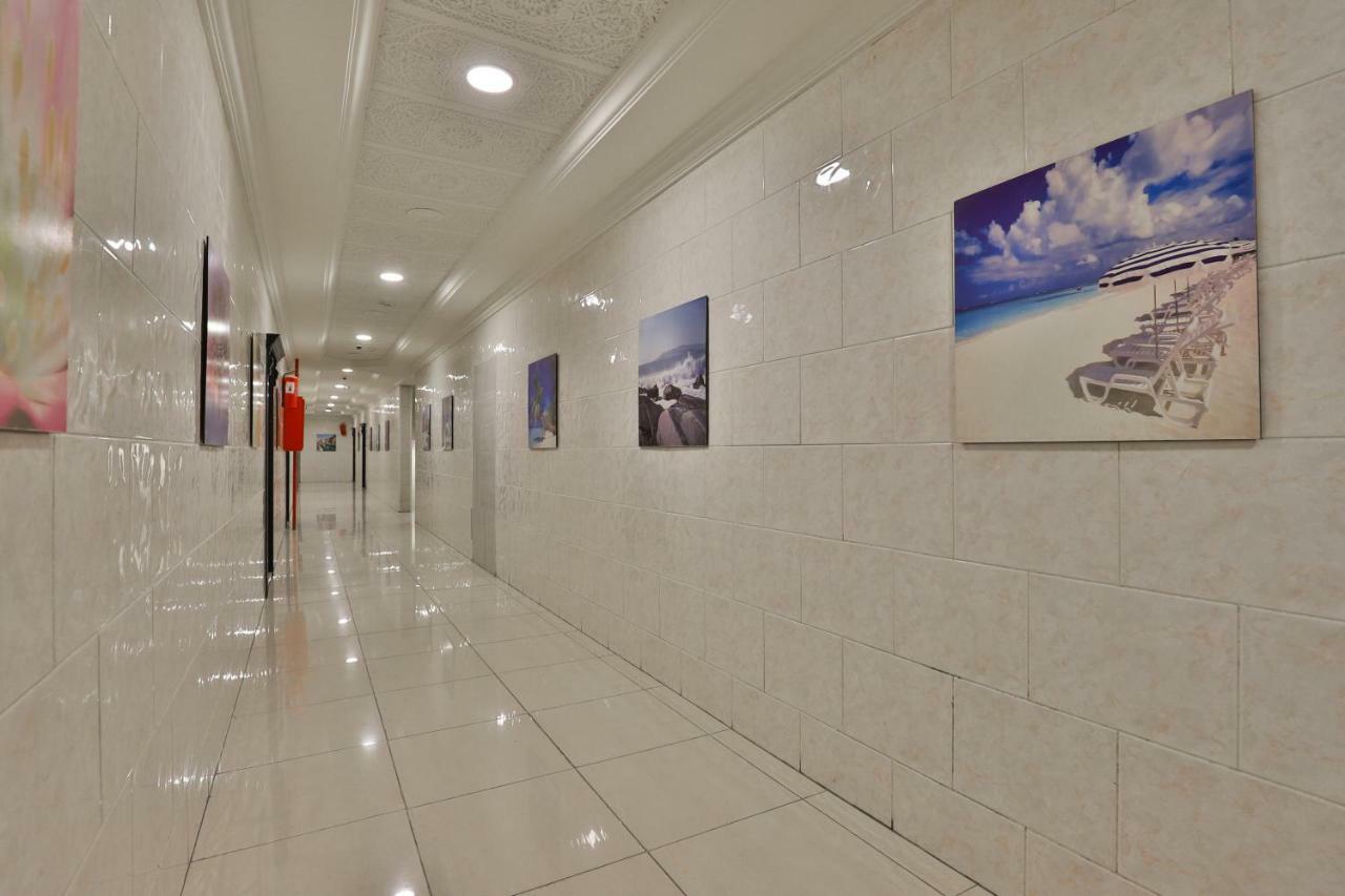 Al Harira Al Motamaiza Furnished Apartment Dzsidda Kültér fotó